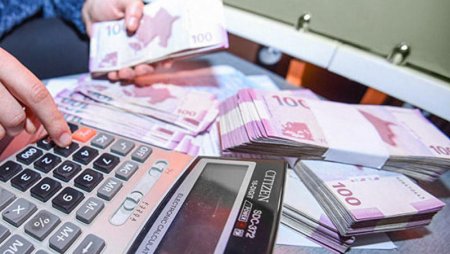 Ekspertdən VACİB TƏKLİF: 250 manat maaş alanlar bu aydan etibarən...