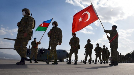 Azərbaycan və Türkiyə ordularının birgə əməliyyat-taktiki təlimləri başladı Azərbaycan və Türkiyə ordularının birgə əməliyyat-taktiki təlimləri başladı