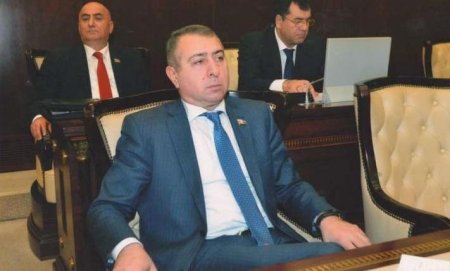 Borc qalmaqalı deputatı bitirdi: istefa verir