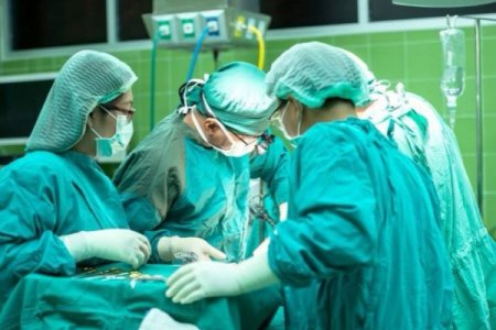 Bakıda 7 saylı doğum evində ana və körpəsi öldü
