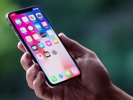 Bu il dünyada smartfon alışına 400 milyard avrodan çox pul xərclənəcək