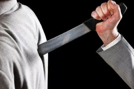 Bakıda gənc qonşusu tərəfindən qətlə yetirildi