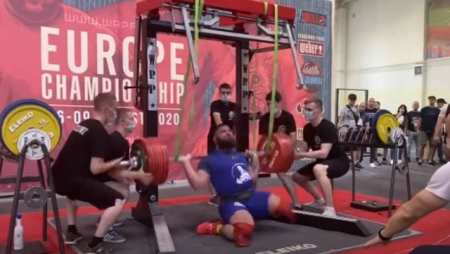 Avropa çempionunun dizləri sındı