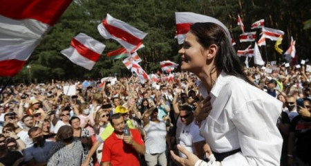 Belarusun “Janna Darkı”: "Milli lider olmağa hazıram” – Videomüraciət