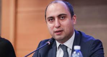 Təhsil naziri yeni müşavir təyin etdi