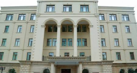 Müdafiə Nazirliyi Serj Sarqsyana cavab verib