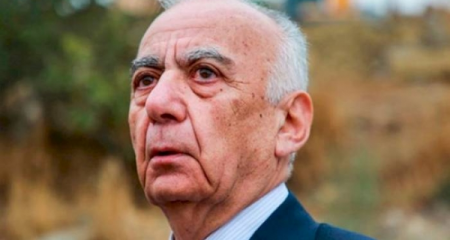 Hacıbala Abutalıbov Ramiz Mehdiyevdən yazdı: “Əfi ilan dərisində sürünən riyakar”
