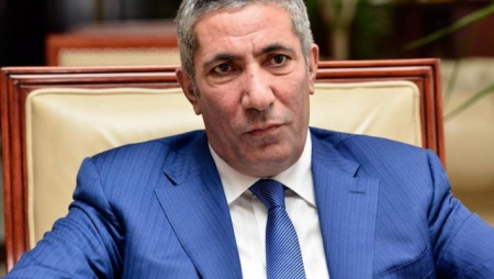 Siyavuş Novruzovun istefası qəbul edildi RƏSMİ