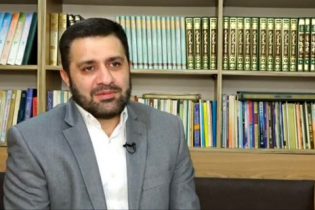 İnsanların bu il Aşura gününü evlərində keçirməyi məqsədəuyğundur - İlahiyyatçı