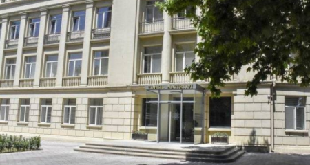 Təhsil Nazirliyi peşə təhsili müəssisələrinə daxil olanlara müraciət edib