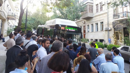 Sərnişinlərə ŞAD XƏBƏR: yollarda gözləməkdən canınız qurtarır - AÇIQLAMA