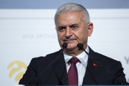 Türkiyənin sabiq baş naziri koronavirusa yoluxdu