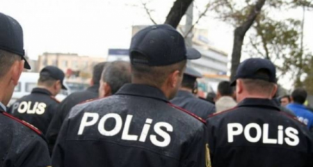 Şəhidlər Xiyabanında AXCP və Müsavatla polis arasında gərginlik - Video