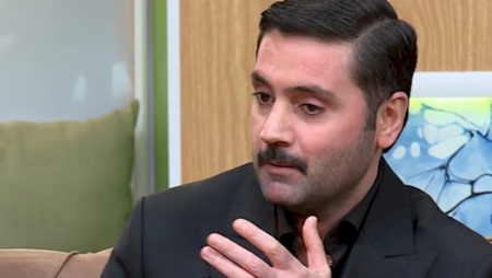“Sosial şəbəkədə oturub xəbər gözləyirlər“ - İzzət Bağırov