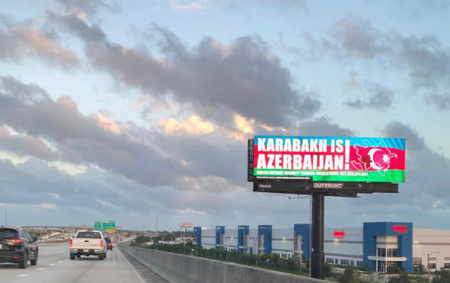 Mayamidə “Karabakh is Azerbaijan” yazılmış lövhələr asıldı - FOTOLAR