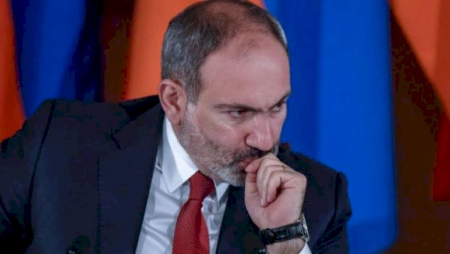 Paşinyan onu tənqid edən erməni fəalı hədələdi