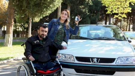 Müharibə əlillərinə minik avtomobilləri verilib