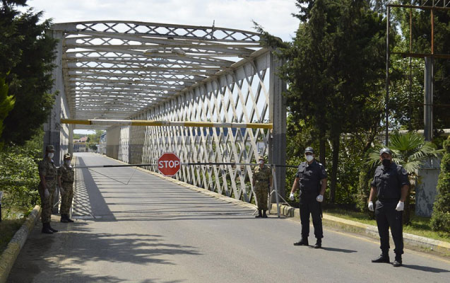 Bu şəhər və rayonlarda sərt karantin rejimi uzadıldı