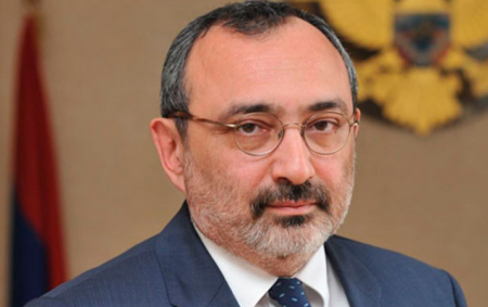 Paşinyan məğlubiyyətdən sonra onu da işdən çıxardı