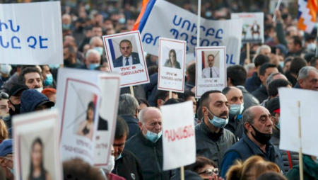Ermənistanda Kremli razı salacaq hökumət qurulur - Rusiya elitası ilə fəal müzakirələr aparılır