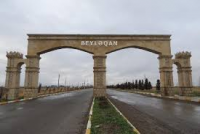 Beyləqanda kimsənin bata bilmədiyi məmur... - İTTİHAM