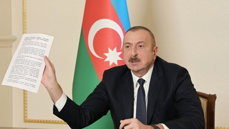 Dövlət başçısı: "Bəyanata müdaxilə etmək cəhdləri var"