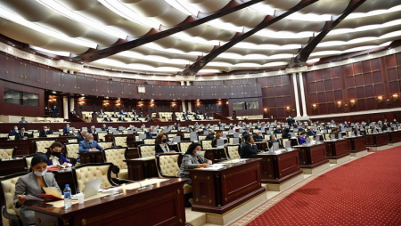 Milli Məclisin daha bir deputatı koronavirusa yoluxdu - FOTO