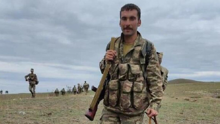 “Xaloğlum ordadır” deyib, ermənilərin içinə girdi - VİDEO