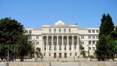 Kafedra müdiri koronavirusdan vəfat edib