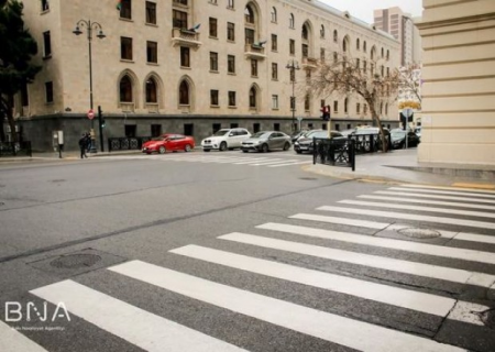 Bakıda piyadaların təhlükəsizliyinin artırılması ilə bağlı tədbirlər görülür