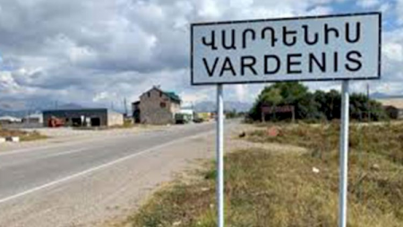 Azərbaycan hərbçiləri Vardenisdəki kafelərdə nahar edir