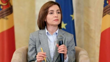 Moldovanın yeni prezidenti istefa verdi