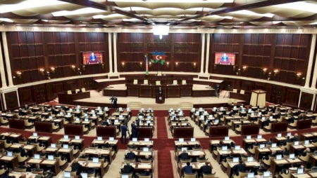 Deputatlar bu gün toplaşacaqlar - Hərbi vəziyyət ləğv olunur