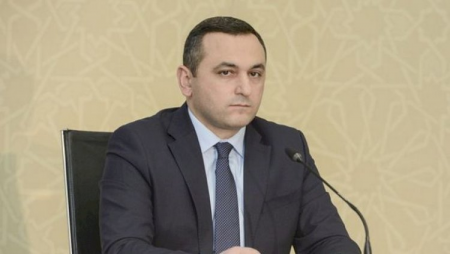 “Bir xəstəni xilas etmək üçün 5-6 həkim həyatını təhlükəyə atır“ - TƏBİB sədri