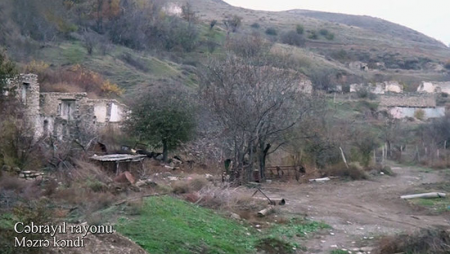 İşğaldan azad edilən Cəbrayılın Məzrə kəndindən görüntülər - VİDEO