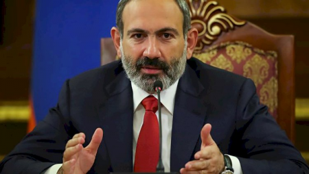 “Rus sülhməramlıları mühasirəyə düşüb” – Paşinyan