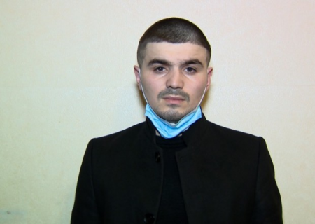 İşlədiyi marketdəki terminaldan oğurluq etdi