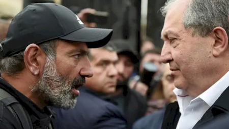 Prezidentlə baş nazir arasında intriqa böyüyür - Ermənistan yeni inqilab astanasında