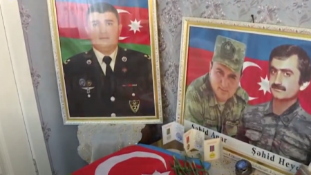 Polad Həşimovun "sən mənim səngərdə böyüyən zabitimsən" dediyi şəhid - VİDEO