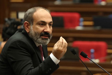 Paşinyan “ilin ən uğursuz adamı” seçildi