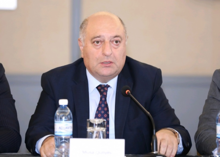 Deputatdan dərman qıtlığı ilə bağlı dövlət qurumlarına ÇAĞIRIŞ