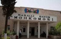 Məhkəmə icraçısı sahibkarı şantaj edir - Masallıda ÖZBAŞINALIQ