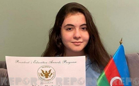 Azərbaycanlı şagird Trampın xüsusi mükafatına layiq görüldü - FOTO