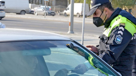 İcazəsi olmayan 1050 sürücü postlarda saxlanılıb