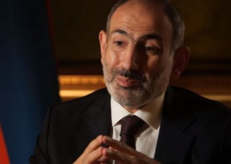 "Kilsə və katalikos Paşinyanın istefasını tələb etməlidir" - Erməni din xadimi