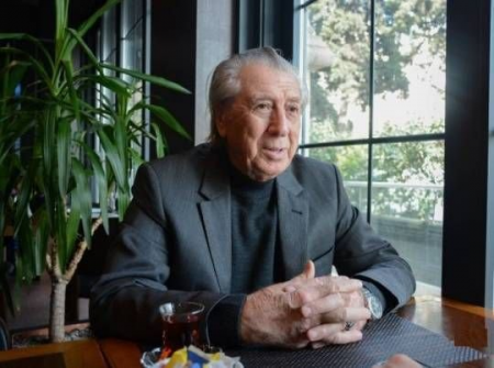 "Oğlunun qoluna 2 milyonluq saat taxan məmur bizi düşünməz, onları iti qovan kimi qovmaq lazımdır”