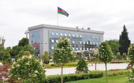 Lənkaran icra hakimiyyətinin saxta diplomlu məmurları və bahalı avtomobil sahibləri KİMLƏRDİR? – ŞOK İDDİA