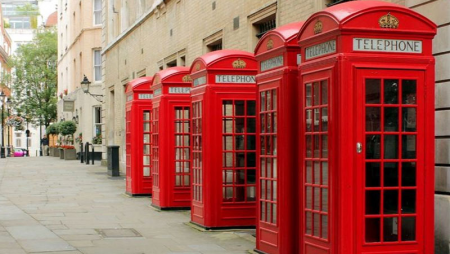 Bakıda London tipli taksofon kabinələrinin sayı artırılacaq