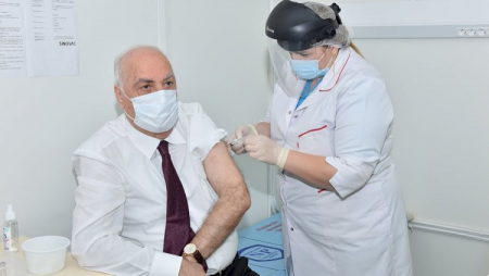 İcra başçısı peyvənd olundu