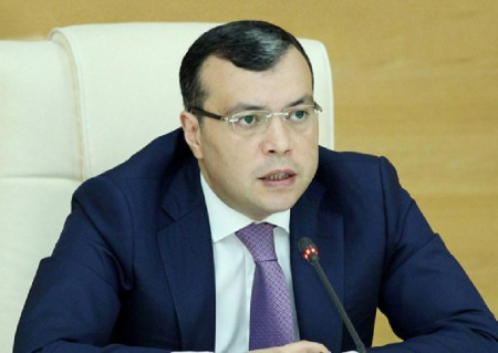 Nazir Sahil Babayev keçmiş məhkumlara ayrılan pulu niyə gecikdirir?-Bəlkə, sələmə verir ?